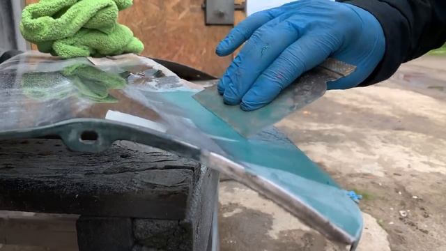 Сквозная дыра в кузове, что делать_ Менять или восстанавливать_!