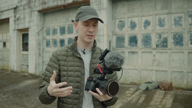 My Minimalist Sony FX3 Rig for YouTube Filmmaking смотреть онлайн