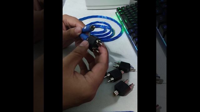 RCA FEMALE TO 2RCA MALE RCA Male to Female Plug Jack 2 in 1 Gold-plated AV Audio Video Extension смотреть онлайн