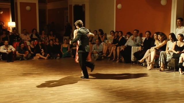 Dominic Bridge y Cecilia Piccinni - Tango Cazino 2014 - 1/4 смотреть онлайн