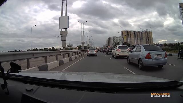 Как в Омске переходят дороги смотреть онлайн