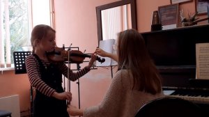 Мишка с куклой. Этюд. Тень-тень.