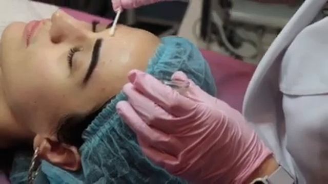 Пилинг в салоне красоты Клеопатра смотреть онлайн