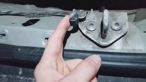 Skoda octavia a5 не открывается крышка багажника.