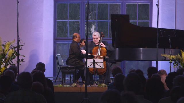 Brahms' Cello Sonata No. 1 in E minor Op. 38 @ Summer of Brahms 2019 смотреть онлайн