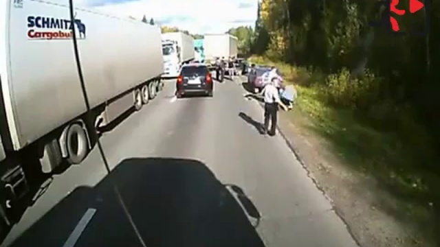 Как дальнобойщики вымогателей прессанули смотреть онлайн