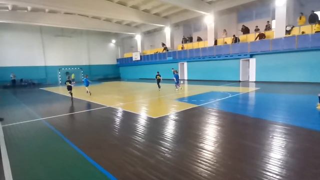 1я игра Металл 2013 Оранж - Артемсоль-2 2012 0:5 2й тайм смотреть онлайн