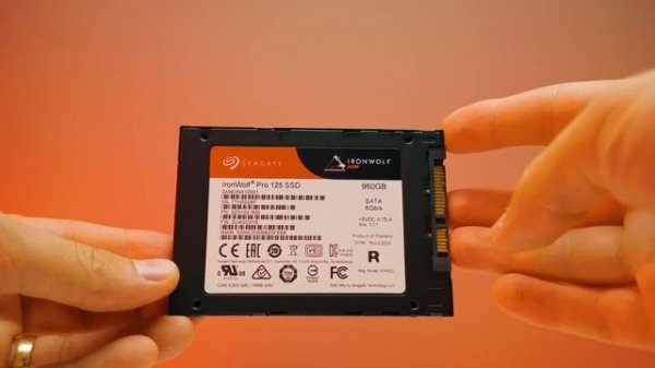 MY CRAZY Editing NAS Upgrade... feat. Asustor Lockerstor 6 Gen2 [as6706t]