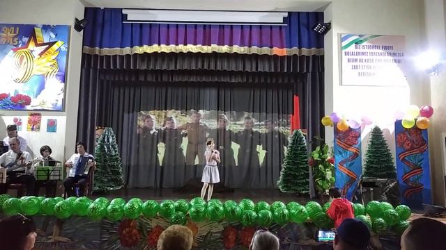 Май 2023 г. *Синий платочек* исполняет Дургут Зара 11 лет. смотреть онлайн