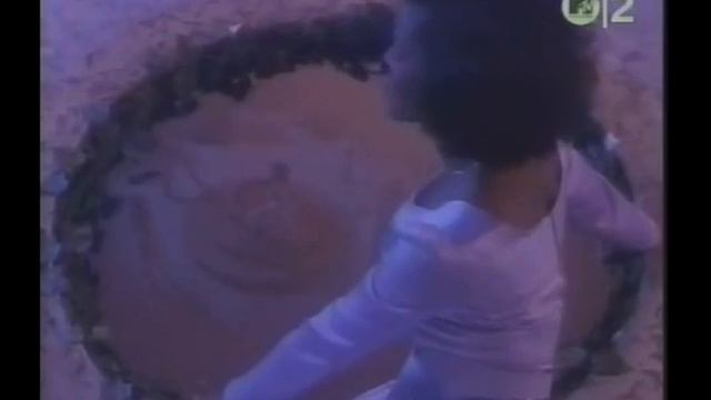 Rebbie Jackson & Robin Zander - You Send the Rain Away смотреть онлайн