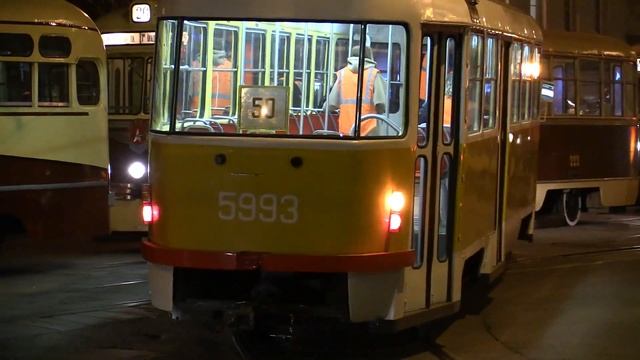 Разные трамваи Tatra выходят из депо на построение - 2 часть / Репетиция парада трамваев - 2019 / смотреть онлайн