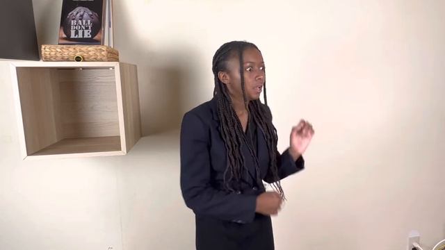 Mia Moore Walker - Dramatic Interp - Not All Black Girls Know How To Eat Stephanie Covington смотреть онлайн