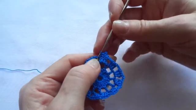 Круглый мотив крючком для скатерти и салфеток. Узор №24. смотреть онлайн