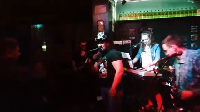 кавер-группа showband Willy Wonka Самара - День рождения Harat's в Ульяновске смотреть онлайн