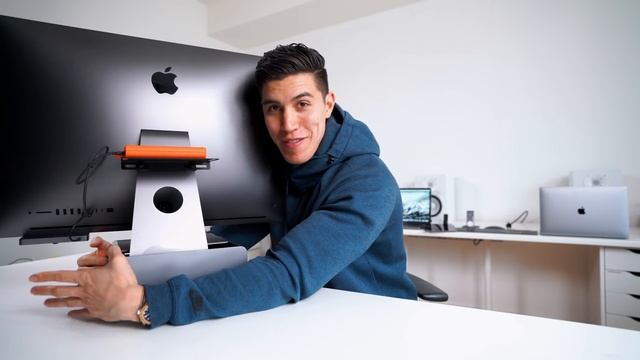The $20,000 SPACE GREY SETUP! смотреть онлайн