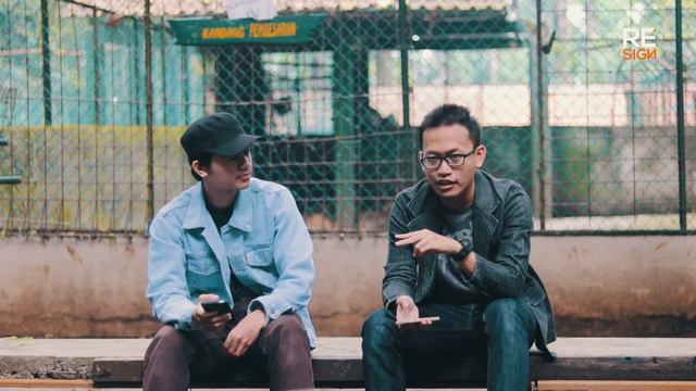 KAMI MALU JADI ORANG INDONESIA. - Reaction Video puisi Taufik Ismail. смотреть онлайн