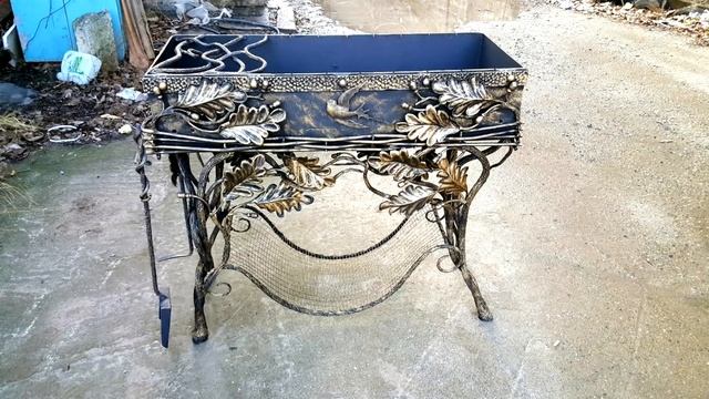 Красивый мангал из кованого дуба, дубовые листья и ветки, идеи дизайна, оформление, украшение ковко смотреть онлайн