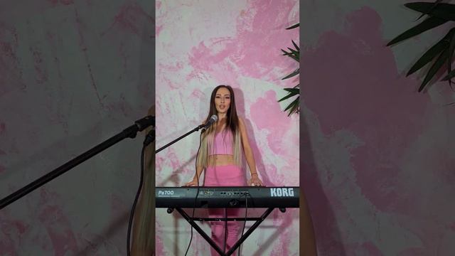 MASHUP [ AIRPORT x BOLNA TEMA x KATO ZA SVETOVNO x CHERNITE OCHI x CHESTIT ROJDEN DEN ] смотреть онлайн