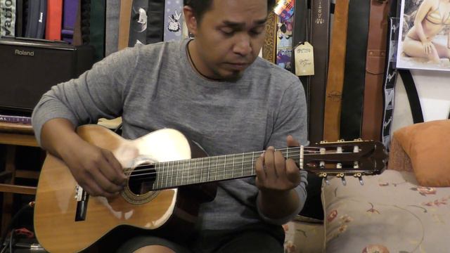 1978 K. Yairi YA-5 Requinto Guitar (4K) смотреть онлайн