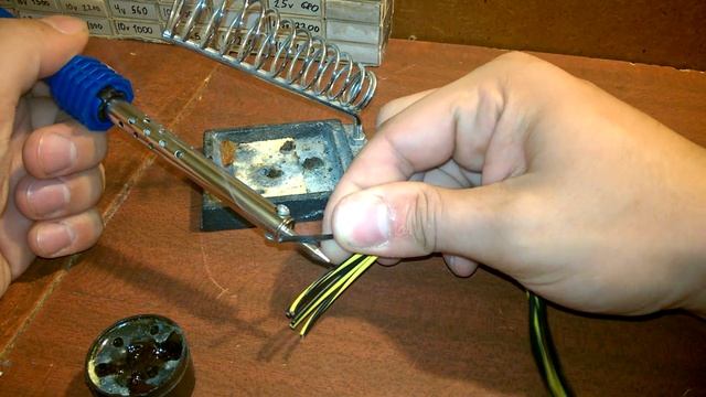 Мусорный Паяльник за 50 рублей - Alive #22 смотреть онлайн