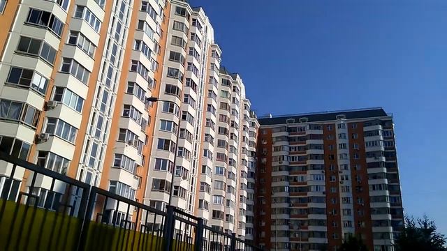 Какой дом лучше? смотреть онлайн