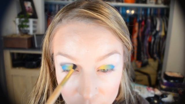 Review And Look : Technicolor By Make Up For Ever Eyeshadow Palette Colorful Makeup