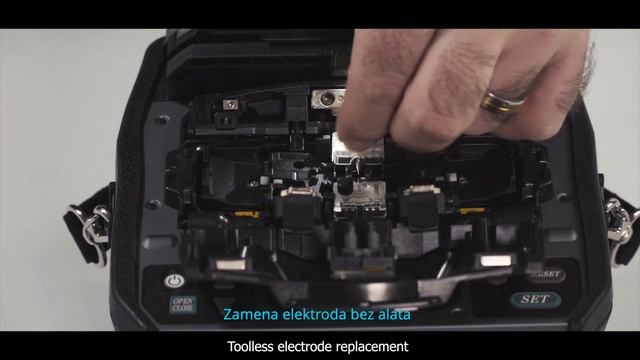 Fujikura 90S+ Core Alignment Fusion Splicer
