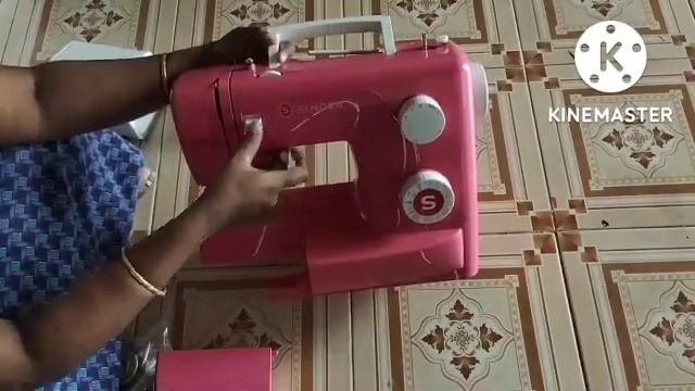 Singer Simple 3223 or 3229 Sewing machine Unboxing смотреть онлайн