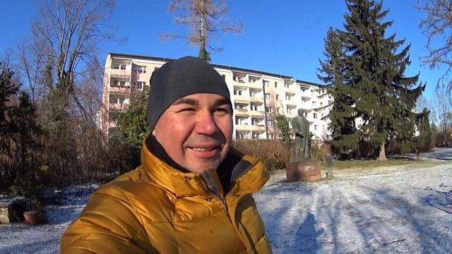 Vlog #21 Памятник В. И. Ленину в Германии | Нас 1000, Жизнь в Германии смотреть онлайн
