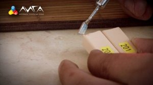 4. Ремонт скола на столешнице с материалами Konig (4 из 6)