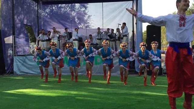 ВАТРА Украинский танец Гопак смотреть онлайн