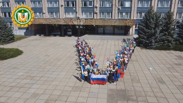 Флешмоб ко Дню России, ЛГАУ смотреть онлайн