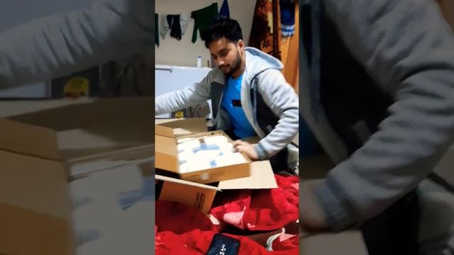 Huawei Matebook B3-520 Unboxing Video .. ? смотреть онлайн