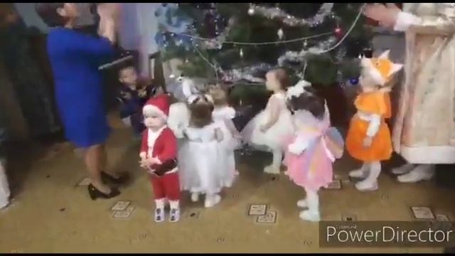 Новогодние утренники МБДОУ д/с №1 Солнышко с. Верхние Киги МР Кигинский район смотреть онлайн
