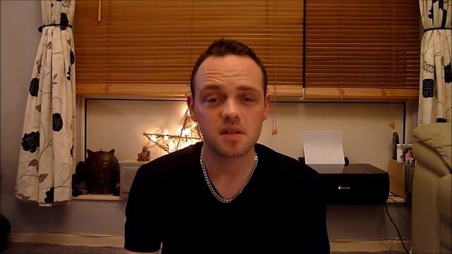 Robert Piguet "Bandit" Fragrance Review смотреть онлайн