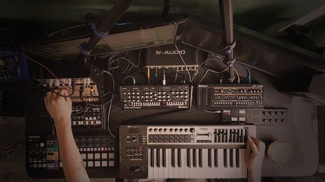 Live jam #8. Analog synthesizer setup. Korg volca, Roland SE-02, Roland JP-08. смотреть онлайн