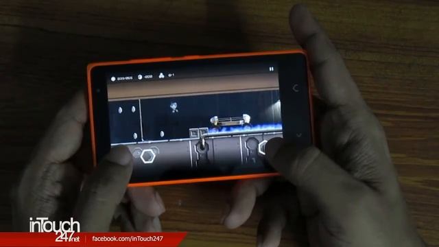 Atom Run Android Game on Nokia X2 смотреть онлайн