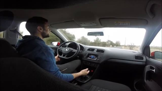 Escort del 87' vs Vw Polo 2017 - Parte 2, El Polo смотреть онлайн