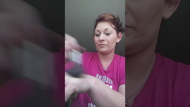 Younique Magic Touch Foundation смотреть онлайн