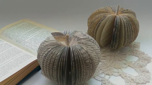 Украшение для дома из старых книг смотреть онлайн