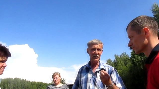 Ул. Текстильщиков г.Суворова в огненном кольце. 09.04.18. Кто ответит за некачественную опашку? смотреть онлайн