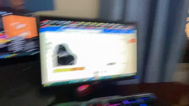 He Tried To Play My Guitar In Classroom ? !! смотреть онлайн