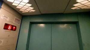 Голоса на последнем этаже! Лифт МЛМ 2010 года выпуска.