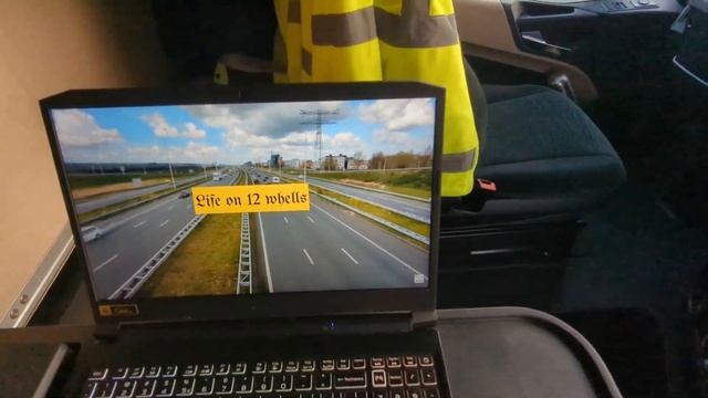 Обзор грузовиков SKANIA DAF MERCEDES@mercedes #europeantrucks#europeantruck#skania#daf#дальнобой смотреть онлайн