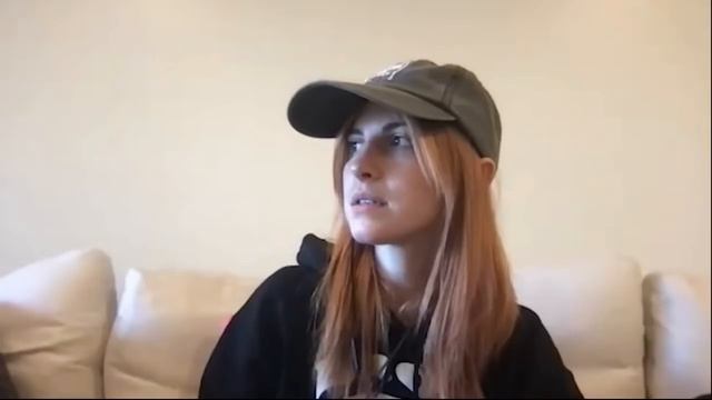 Hayley Williams About Infidelity, Relationships, Heartbreak, Therapy And More (podcast)