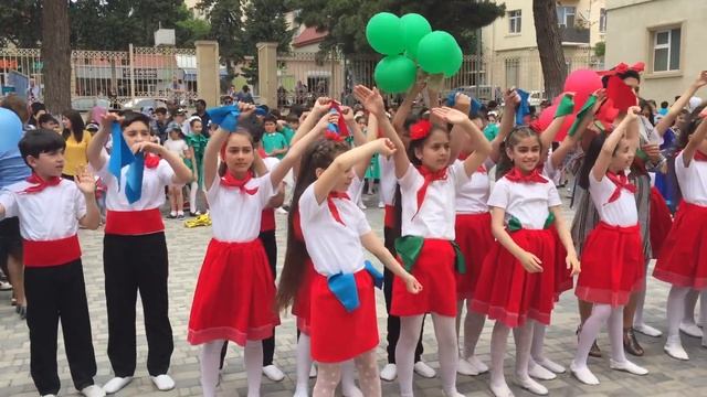 Песня любимой учительнице от 4 “Ə” класса,87 школа смотреть онлайн