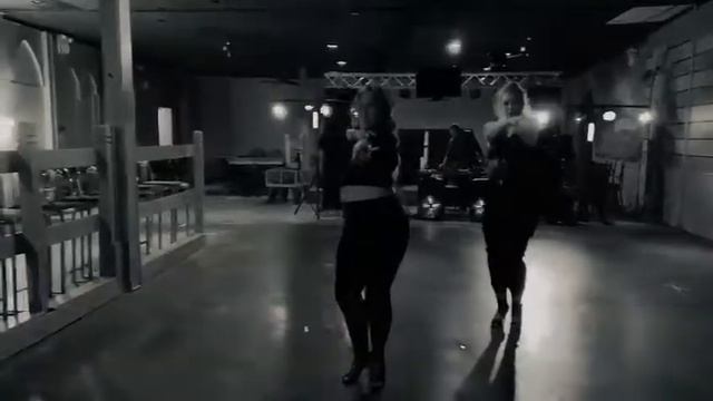 School of Sass Performance: 7 Rings/I Like It Mash Up смотреть онлайн