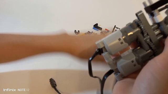 ваз 2107 жигули из лего техник/ часть 2 / шасси смотреть онлайн