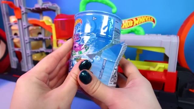 MEGA WIELKI ZESTAW ? Hot Wheels Color Reveal ? AUTA które ZMIENIAJĄ KOLOR смотреть онлайн