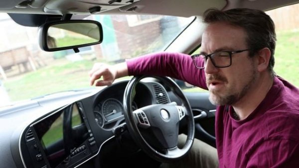 Amazing Carpuride - Apple CarPlay & Android Auto "Head Unit" - Instantly Upgrade Any Car